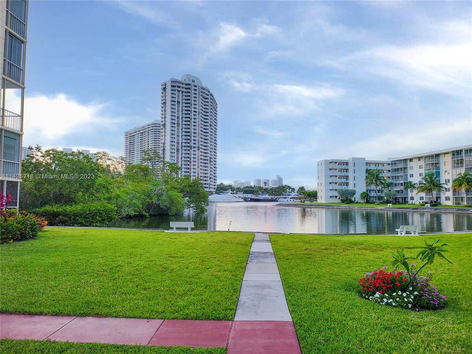 Recently Sold: $142,000 (1 beds, 1 baths, 768 Square Feet)