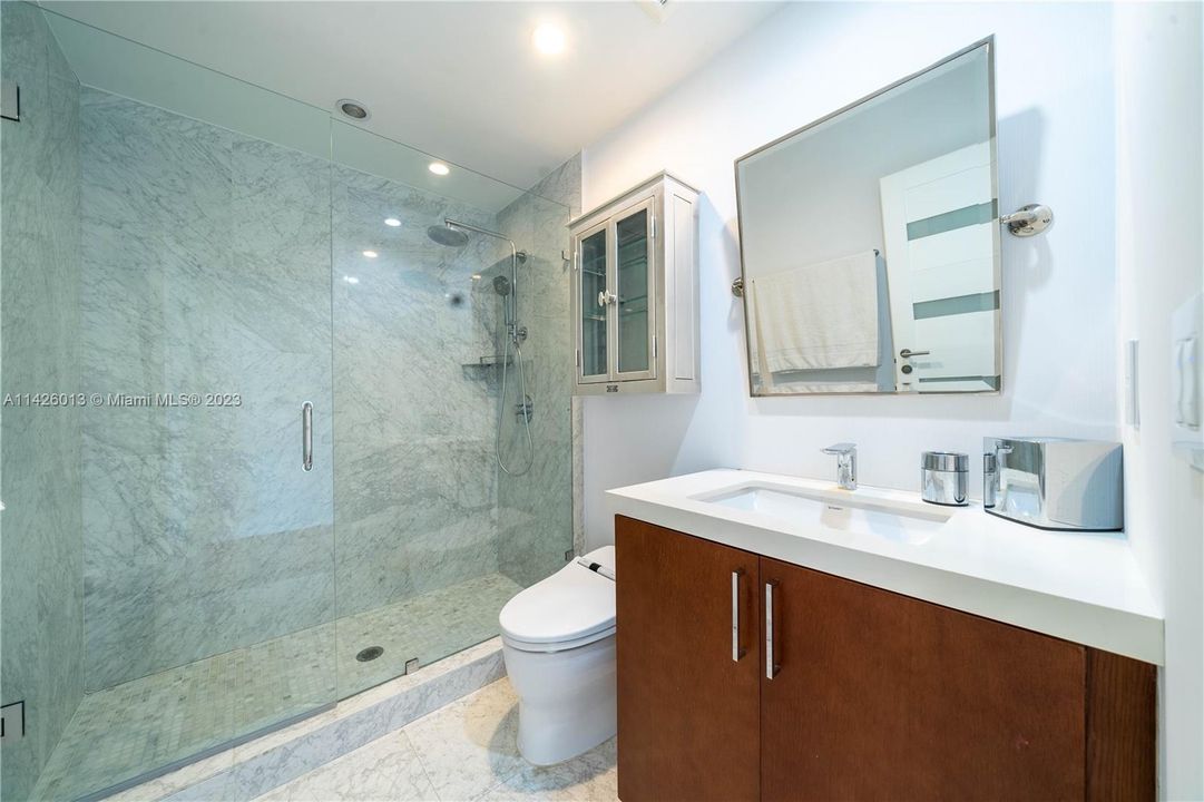 Недавно продано: $8,300,000 (7 спален, 5 ванн, 3795 Квадратных фут)