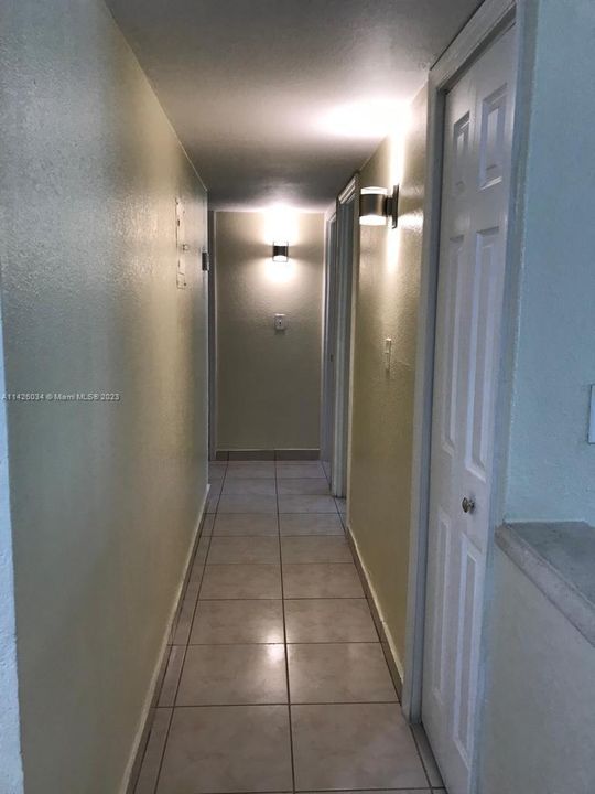 最近租的: $2,100 (2 贝兹, 1 浴室, 770 平方英尺)