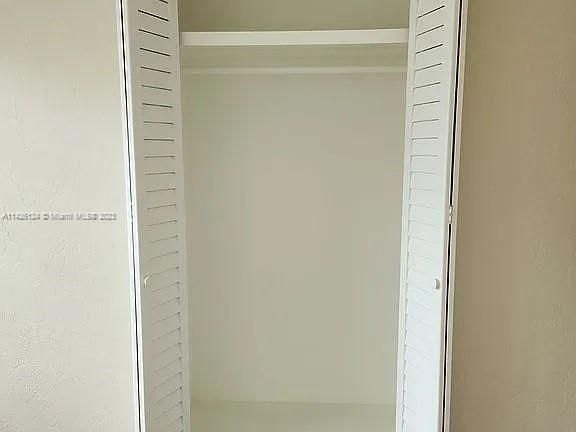 最近售出: $435,000 (3 贝兹, 2 浴室, 1504 平方英尺)