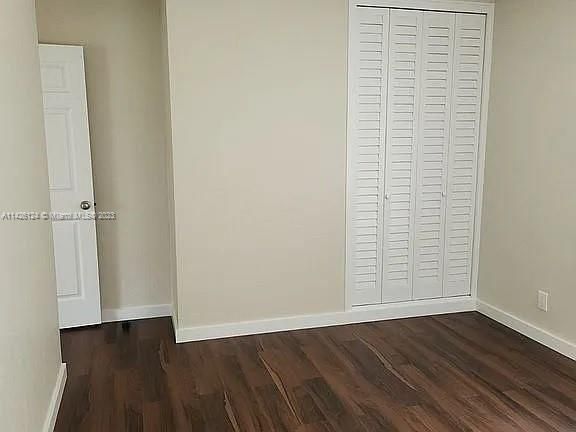 最近售出: $435,000 (3 贝兹, 2 浴室, 1504 平方英尺)