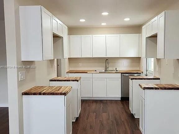 最近售出: $435,000 (3 贝兹, 2 浴室, 1504 平方英尺)