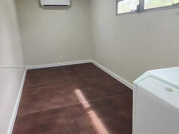 最近售出: $435,000 (3 贝兹, 2 浴室, 1504 平方英尺)