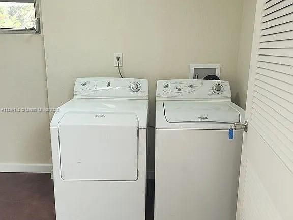 最近售出: $435,000 (3 贝兹, 2 浴室, 1504 平方英尺)