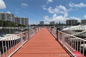 Recently Sold: $209,900 (1 beds, 1 baths, 768 Square Feet)