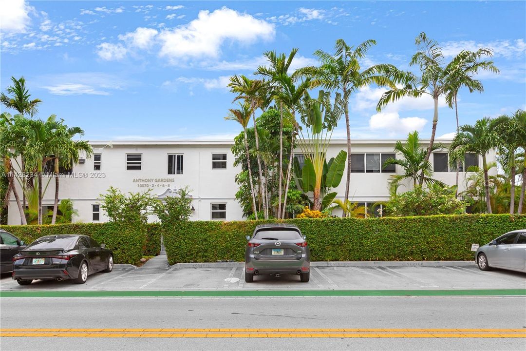 Недавно продано: $315,000 (1 спален, 1 ванн, 520 Квадратных фут)