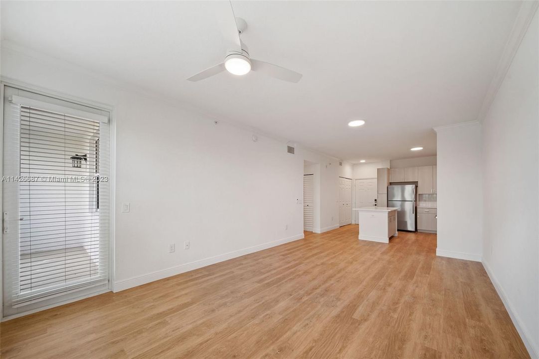 Recently Rented: $2,596 (2 beds, 2 baths, 1059 Square Feet)