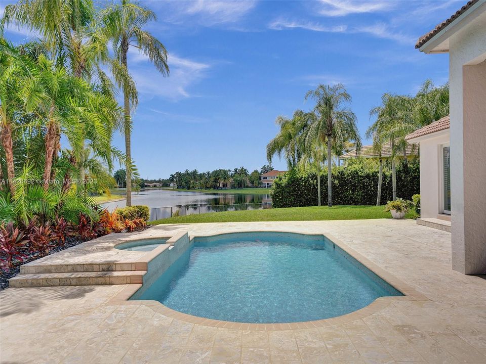 Recently Sold: $2,790,000 (7 beds, 7 baths, 5488 Square Feet)