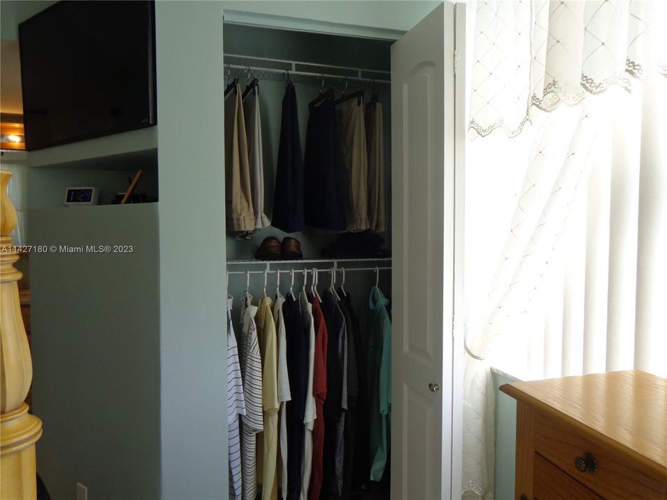 Recently Sold: $309,900 (3 beds, 2 baths, 1260 Square Feet)