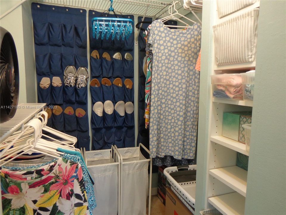 Recently Sold: $309,900 (3 beds, 2 baths, 1260 Square Feet)