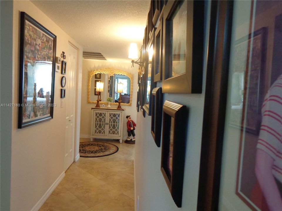 Recently Sold: $309,900 (3 beds, 2 baths, 1260 Square Feet)