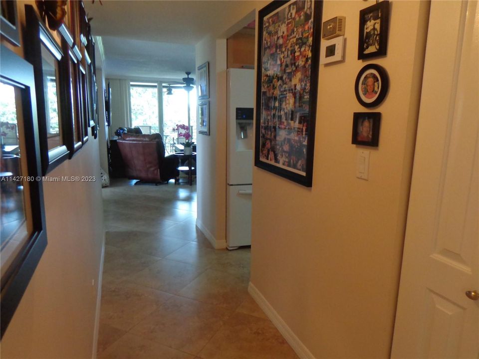 Recently Sold: $309,900 (3 beds, 2 baths, 1260 Square Feet)