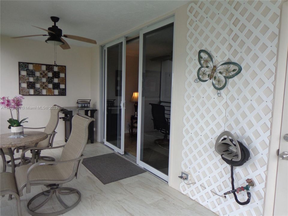 Recently Sold: $309,900 (3 beds, 2 baths, 1260 Square Feet)