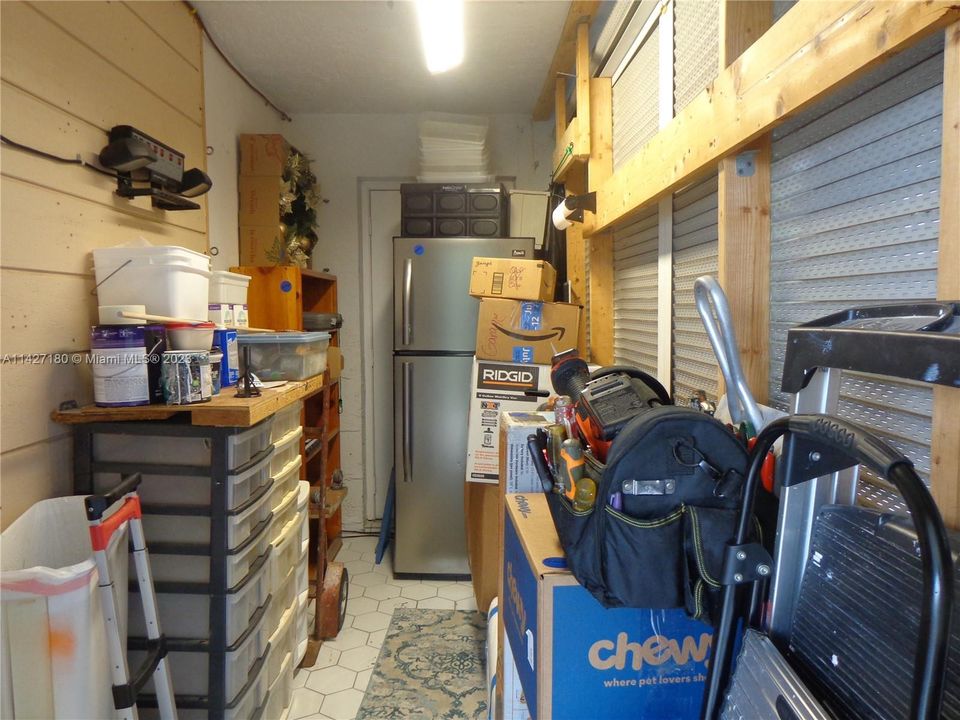 Recently Sold: $309,900 (3 beds, 2 baths, 1260 Square Feet)