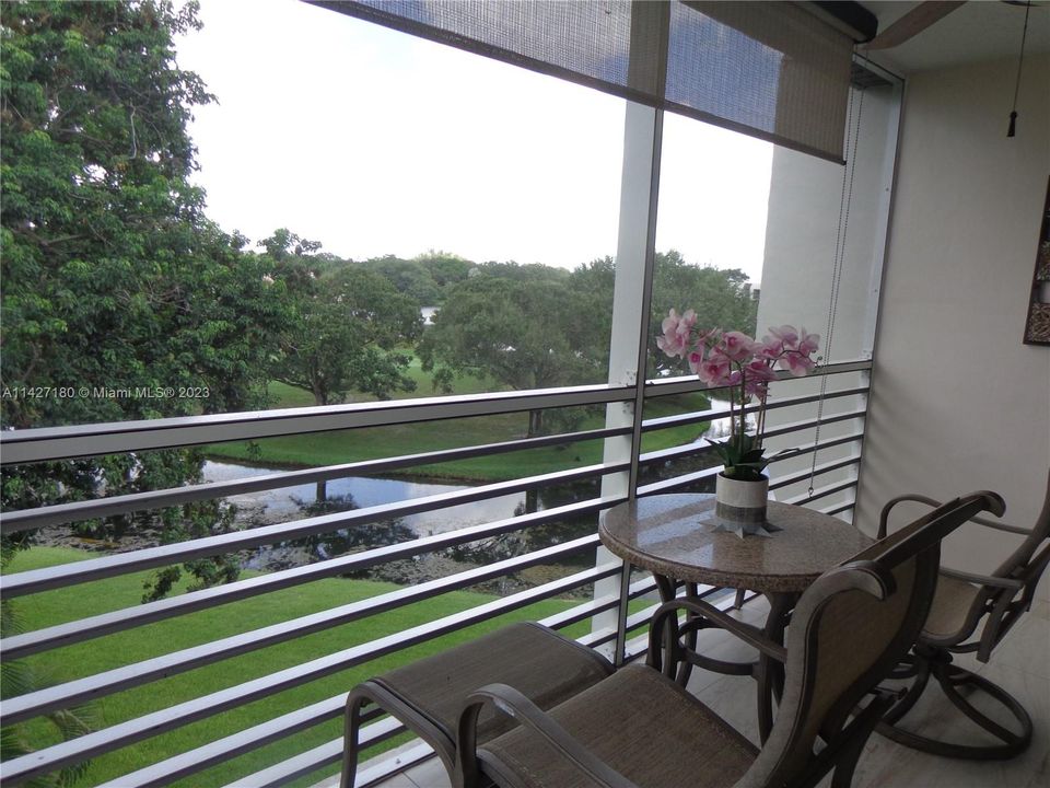 Recently Sold: $309,900 (3 beds, 2 baths, 1260 Square Feet)