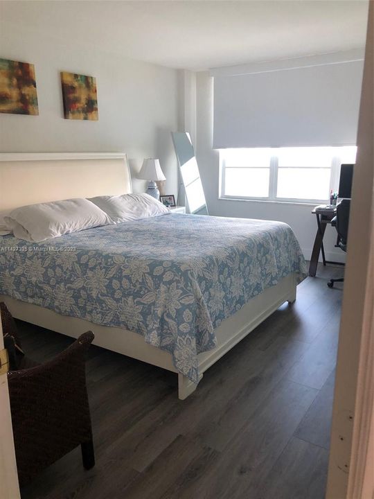 Recently Sold: $485,000 (1 beds, 1 baths, 930 Square Feet)