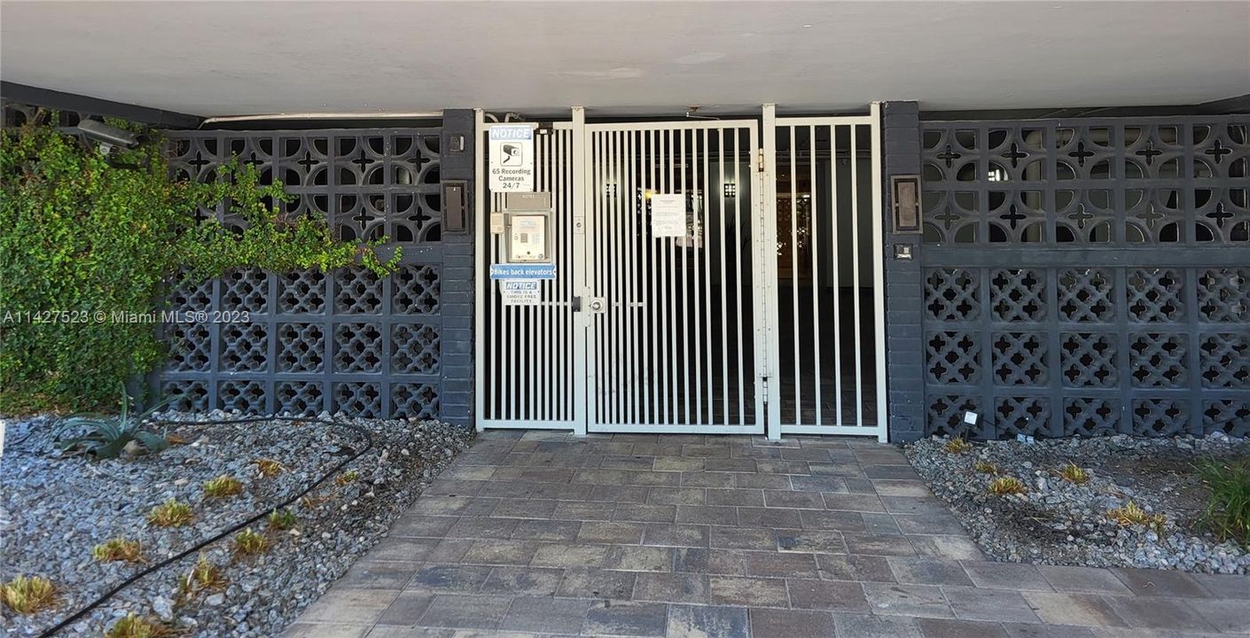 24/7 security camera & gated entry