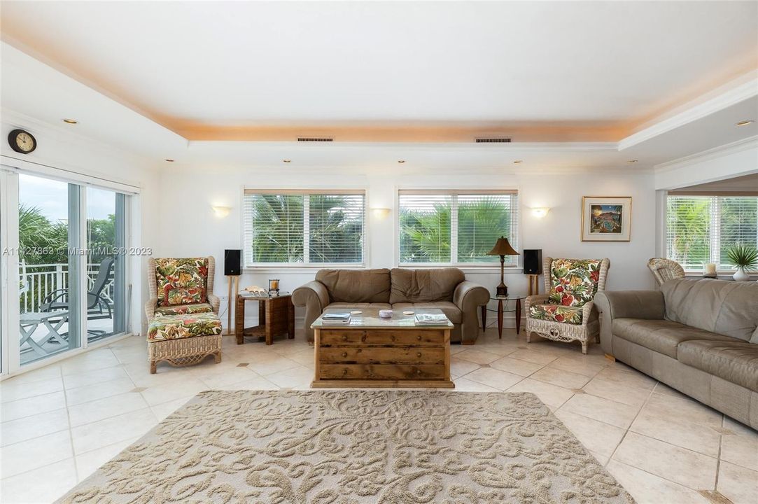 Recently Sold: $2,999,000 (4 beds, 4 baths, 0 Square Feet)