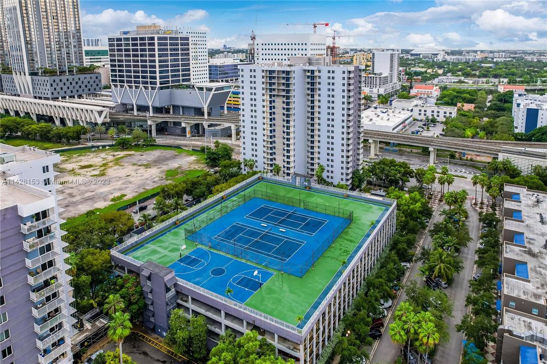 tennis,basketball & beach-volley courts