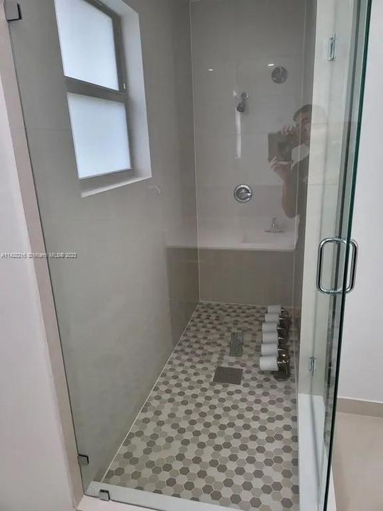 Недавно арендовано: $5,000 (4 спален, 4 ванн, 0 Квадратных фут)
