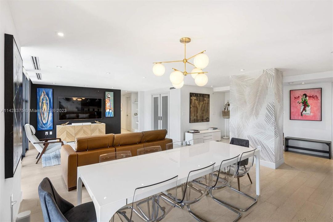 Recently Sold: $1,790,000 (3 beds, 3 baths, 2388 Square Feet)