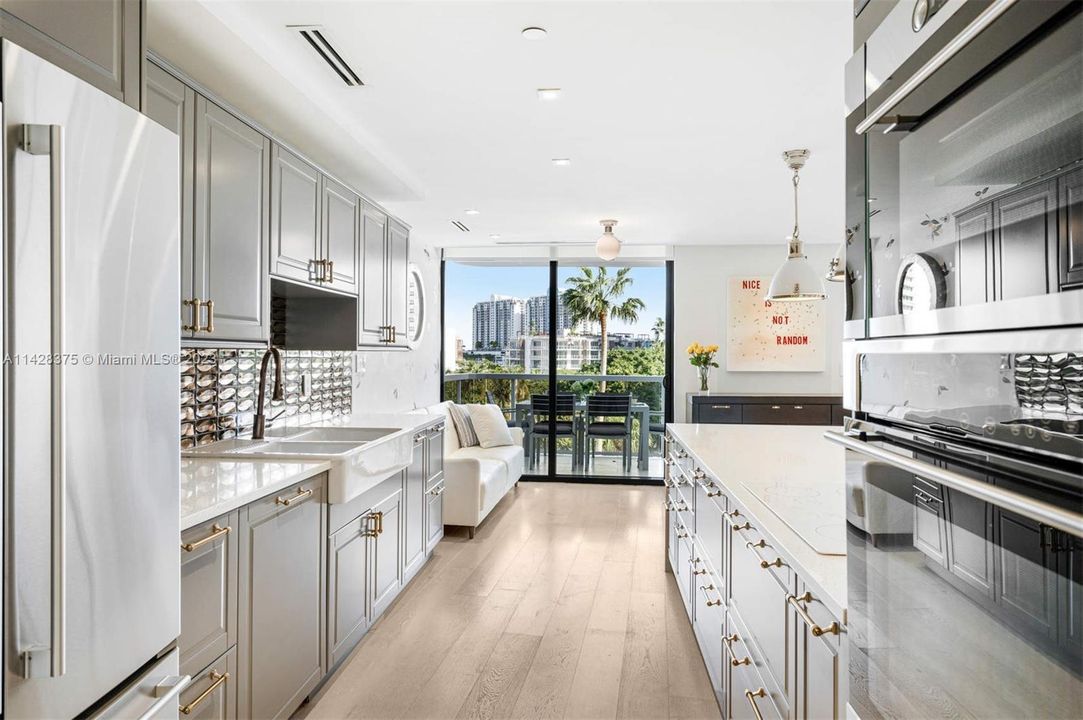 Recently Sold: $1,790,000 (3 beds, 3 baths, 2388 Square Feet)