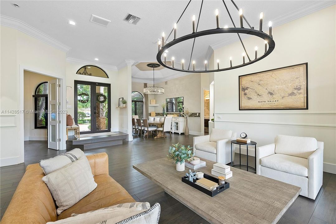 Recently Sold: $1,850,000 (5 beds, 3 baths, 3608 Square Feet)