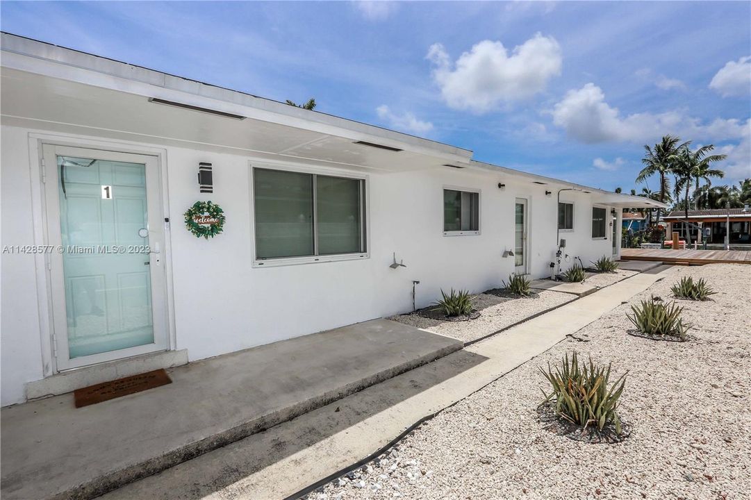 Recently Sold: $850,000 (0 beds, 0 baths, 1684 Square Feet)