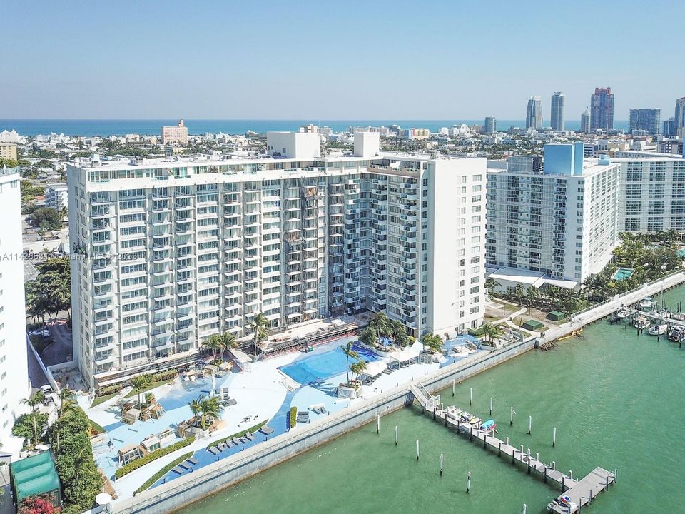 最近租的: $4,500 (2 贝兹, 2 浴室, 1197 平方英尺)