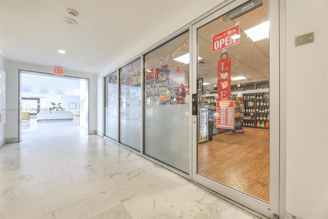 最近租的: $4,500 (2 贝兹, 2 浴室, 1197 平方英尺)