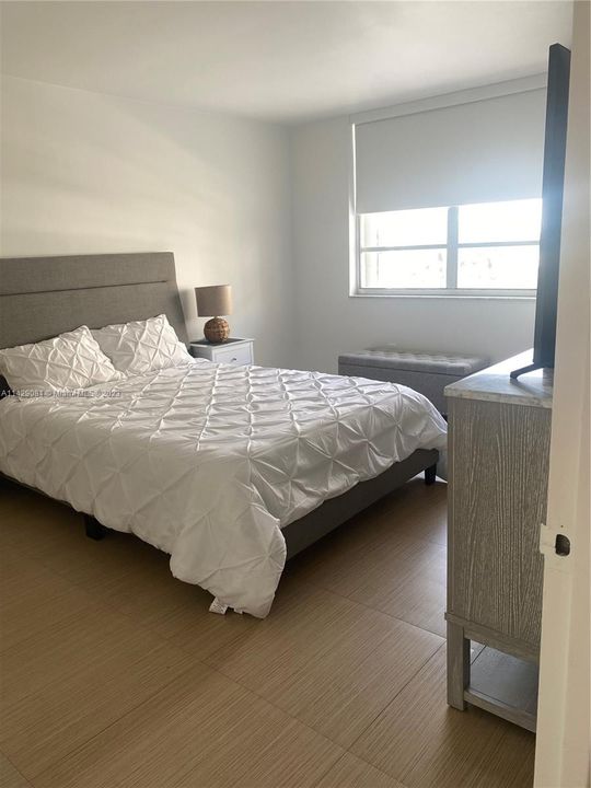 Recently Rented: $2,600 (1 beds, 2 baths, 824 Square Feet)