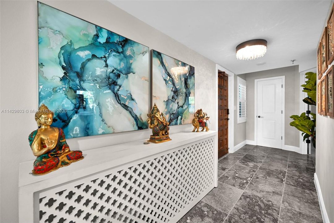 Recently Rented: $3,800 (3 beds, 2 baths, 2011 Square Feet)