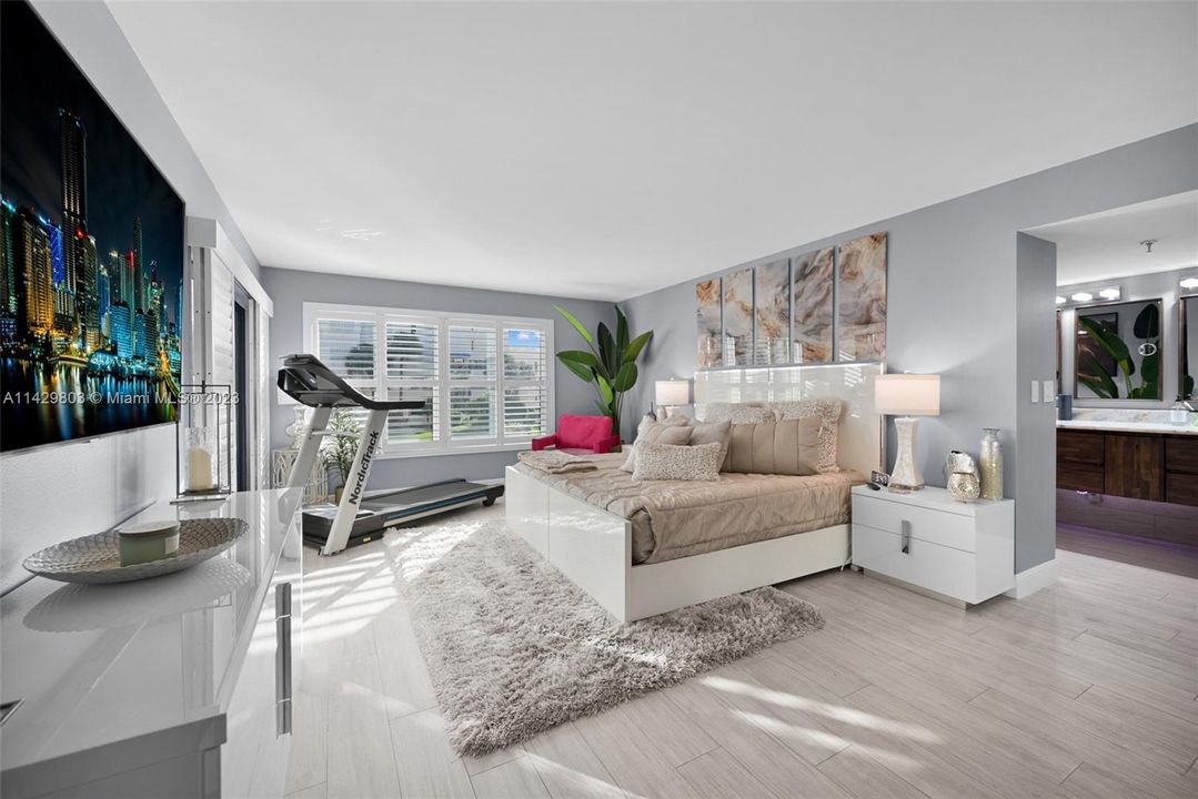 Recently Rented: $3,800 (3 beds, 2 baths, 2011 Square Feet)
