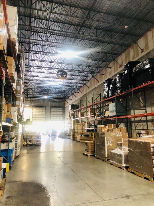 Warehouse 24' ceiling height