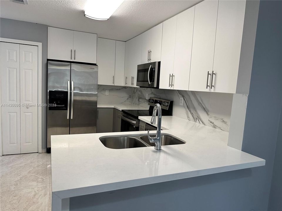 Недавно арендовано: $3,250 (3 спален, 3 ванн, 1440 Квадратных фут)