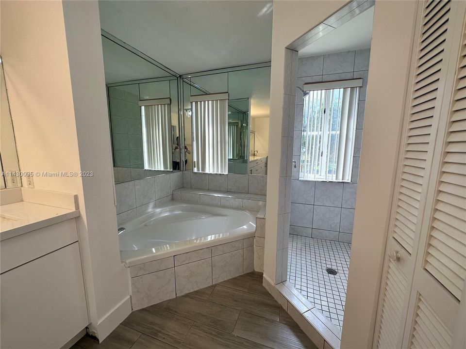 Недавно арендовано: $3,250 (3 спален, 3 ванн, 1440 Квадратных фут)