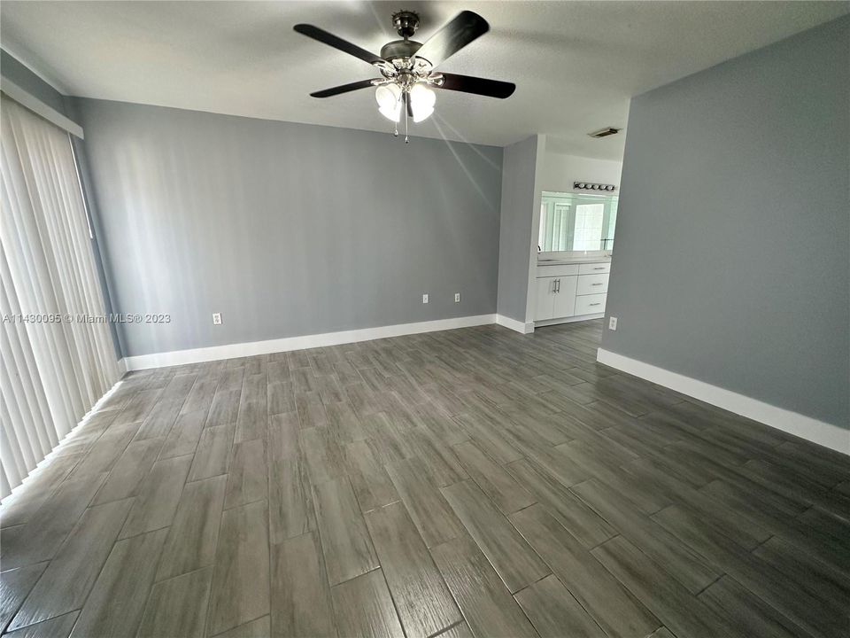 Недавно арендовано: $3,250 (3 спален, 3 ванн, 1440 Квадратных фут)