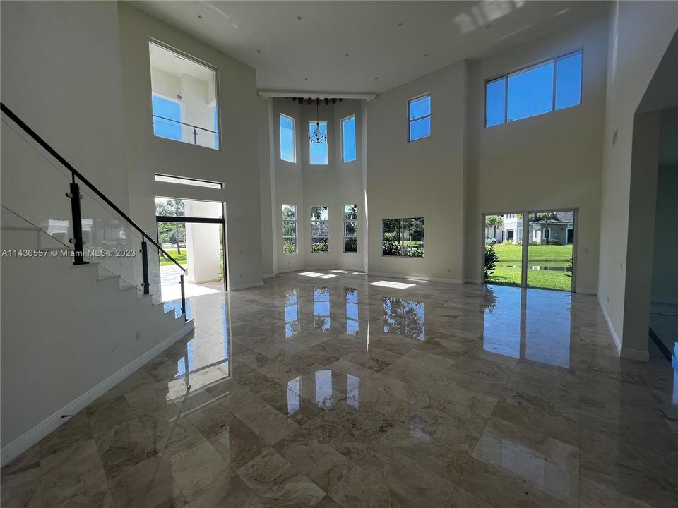 Living / Dining Room