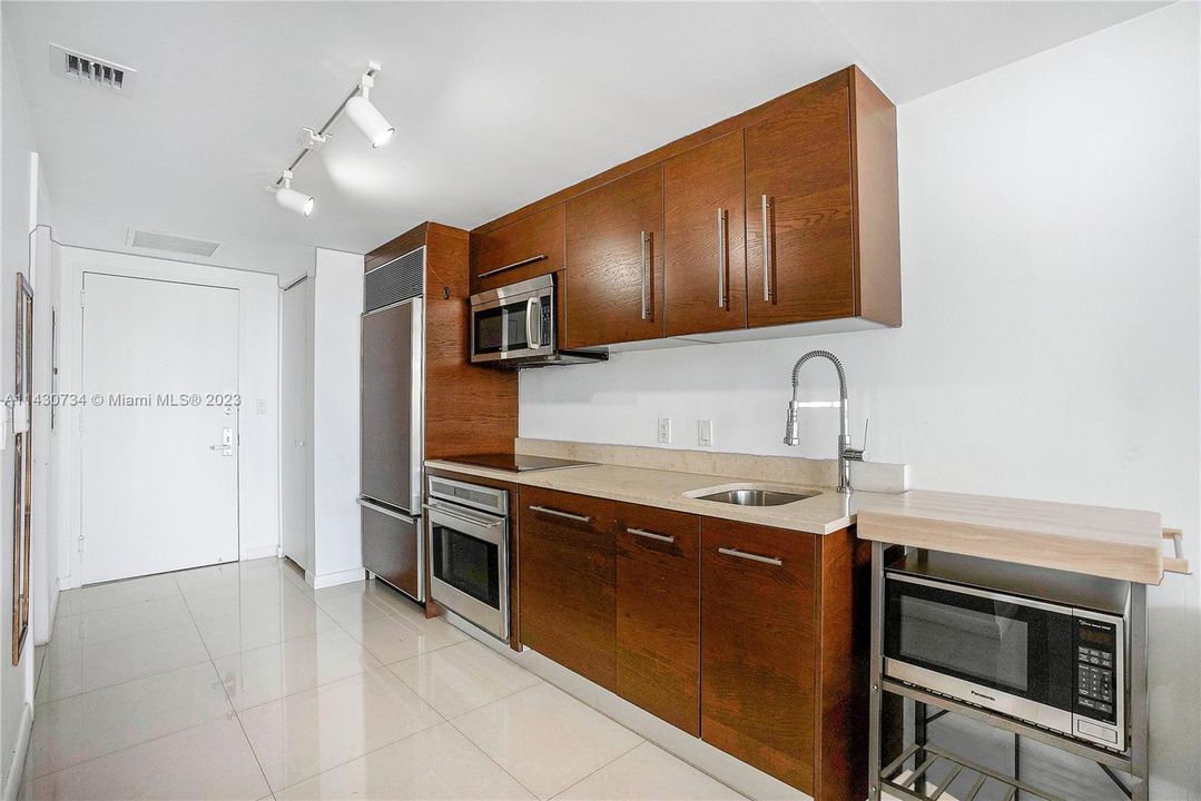 Recently Sold: $499,000 (0 beds, 1 baths, 495 Square Feet)