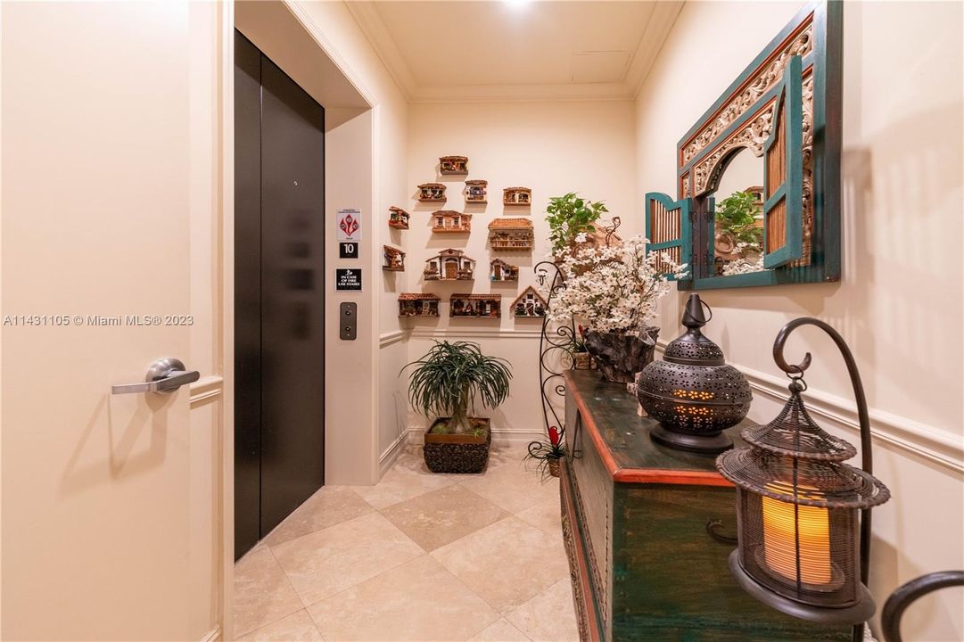 Private Elevator Foyer