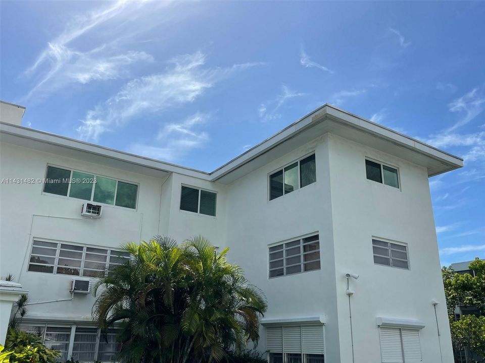 Recently Sold: $497,000 (2 beds, 2 baths, 1220 Square Feet)
