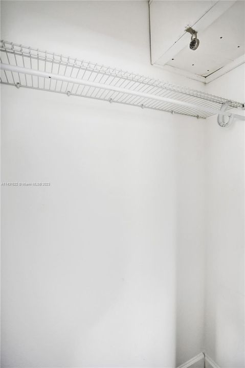 最近租的: $1,550 (1 贝兹, 1 浴室, 500 平方英尺)