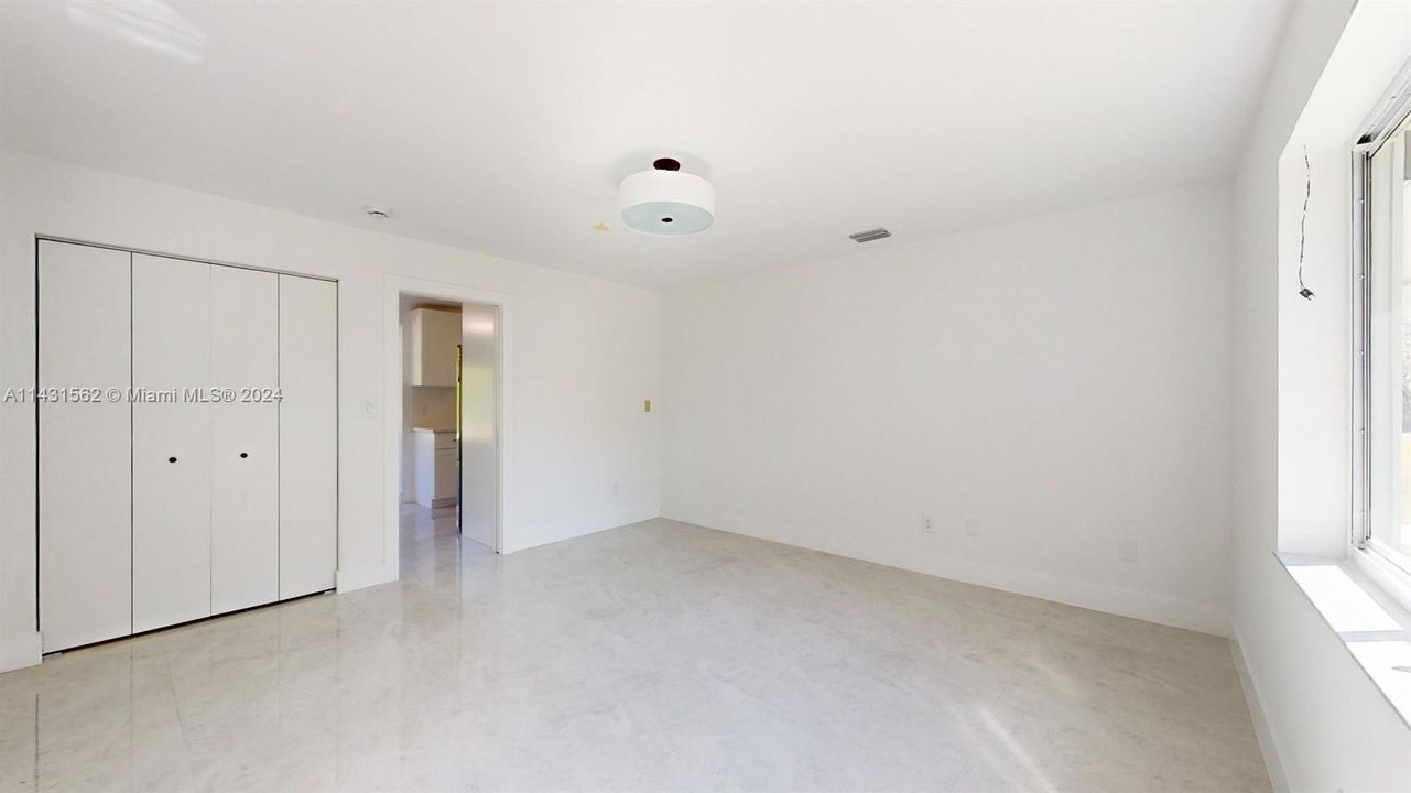 This "Bonus ROOM" can be a Gym, office, TV room or children's playroom.