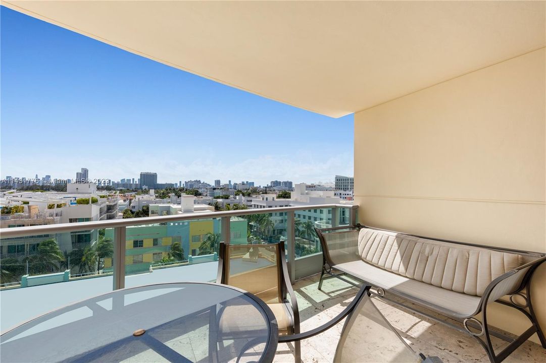 Недавно продано: $1,200,000 (1 спален, 2 ванн, 1370 Квадратных фут)