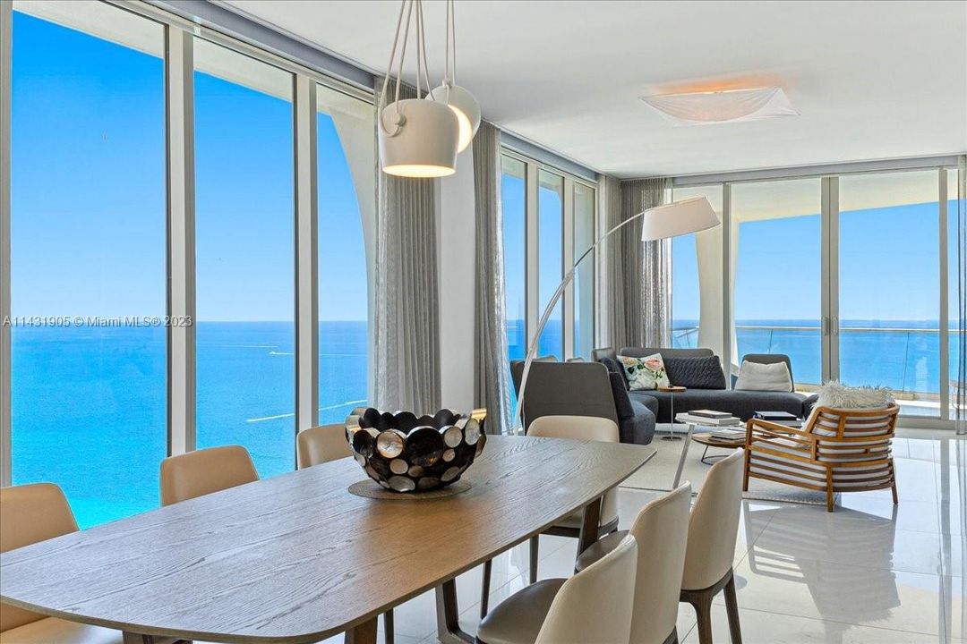 Recently Sold: $4,599,000 (3 beds, 4 baths, 2639 Square Feet)