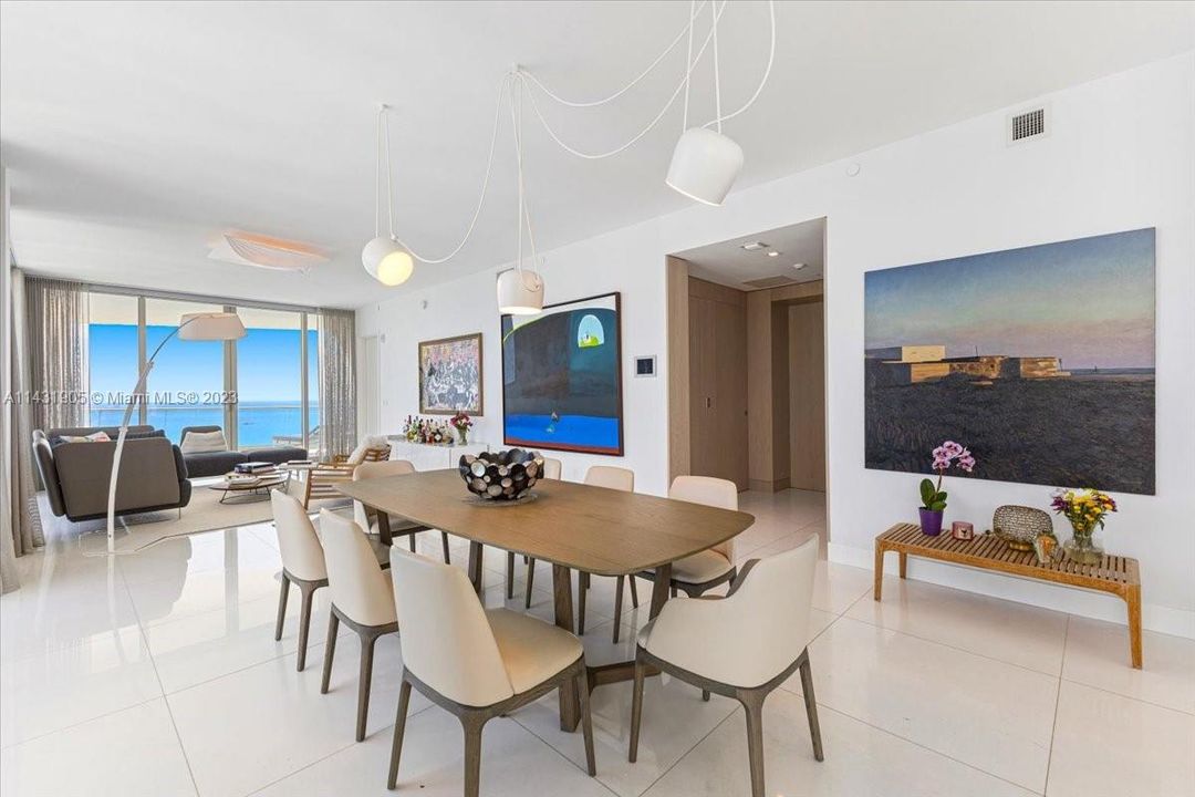 Recently Sold: $4,599,000 (3 beds, 4 baths, 2639 Square Feet)