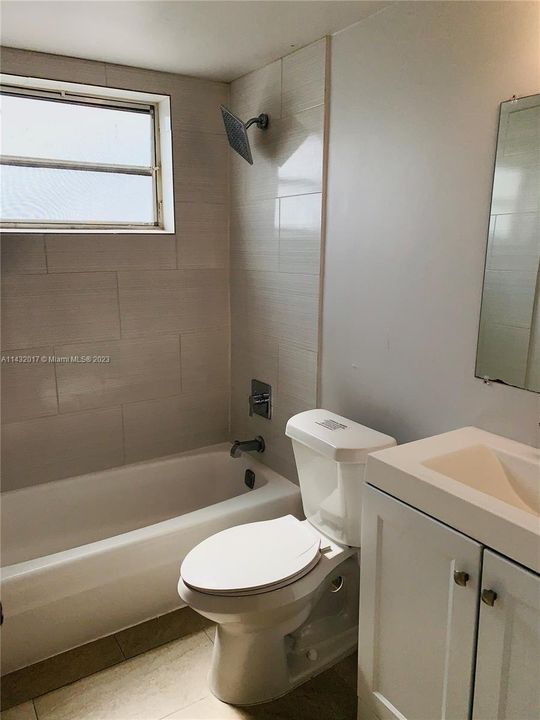 Recently Rented: $1,750 (1 beds, 1 baths, 543 Square Feet)