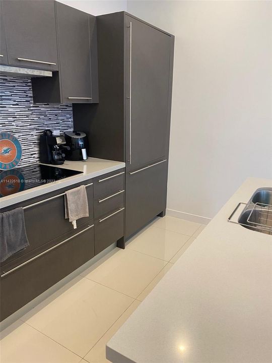 Recently Rented: $2,275 (1 beds, 1 baths, 641 Square Feet)