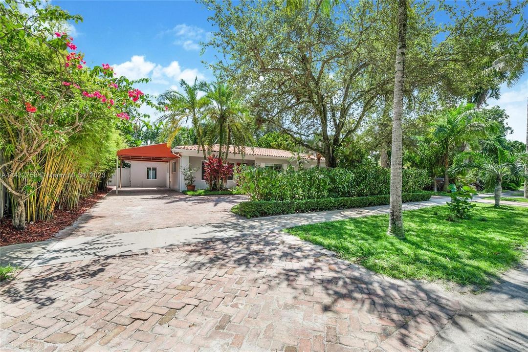 Circular Driveway and Carport