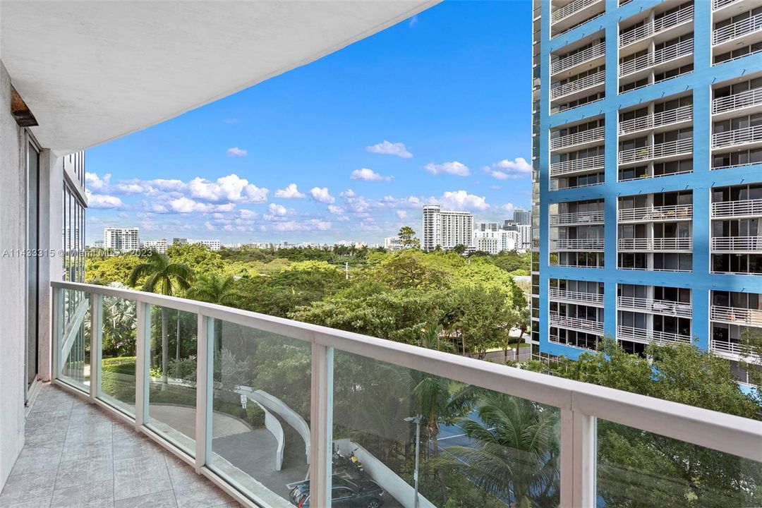 Recently Sold: $449,500 (1 beds, 1 baths, 791 Square Feet)